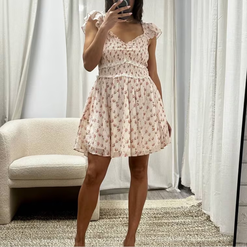NWT Thirty/Thirty Pink Smocked Floral Ruffle Mini Dress / size M New wit…